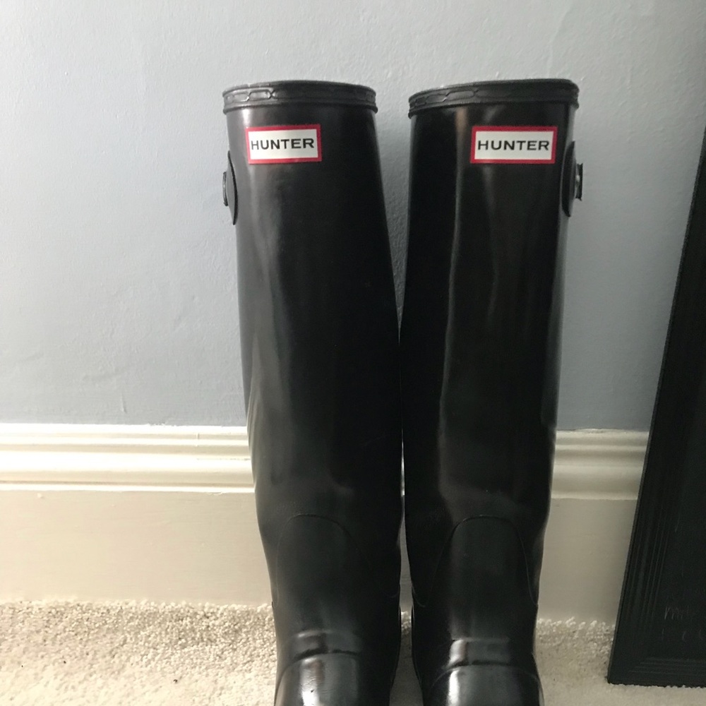 Tall Black Rain Hunter Boots!